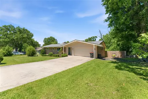 Exterior - 14196 Wolf Dr, Rogers, AR 72756 photo 2 of 9