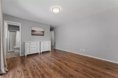 Bedroom - 14196 Wolf Dr, Rogers, AR 72756 photo 4 of 4