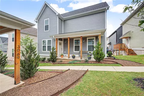 3075 W Tulsa St, Fayetteville, AR 72704