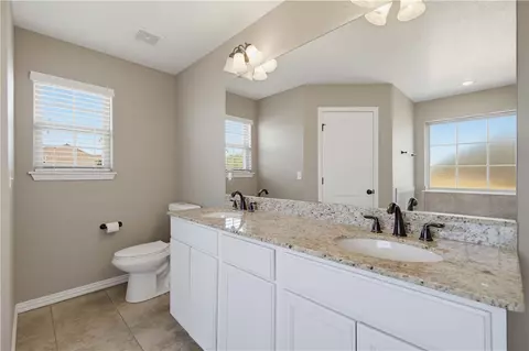 Bath - 1500 Aniston Rd, Centerton, AR 72719 photo 4 of 5