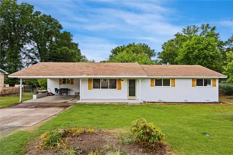 309 E Date St, Russellville, AR 72802