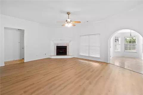 Living - 2034 Willow Ridge Ave, Springdale, AR 72764 photo 1 of 5