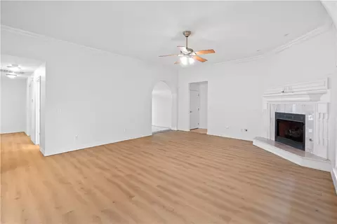 Living - 2034 Willow Ridge Ave, Springdale, AR 72764 photo 3 of 5