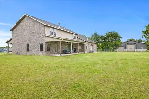 12641 Bethel Blacktop Rd, Farmington, AR 72730