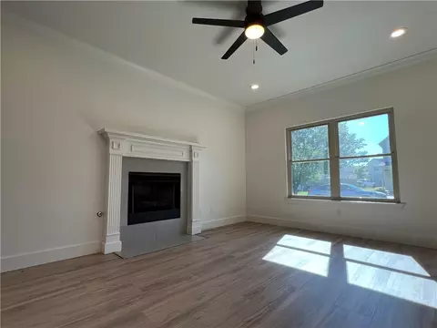 2708 N Westminster Dr, Fayetteville, AR 72704