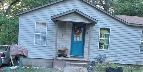 704 S Ash St, Harrison, AR 72601
