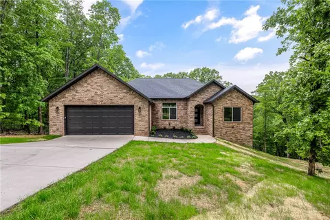 78 Chelmsworth Dr, Bella Vista, AR 72715