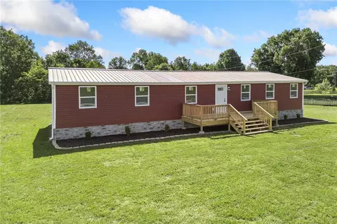 6640 Lynx Ln, Harrison, AR 72601