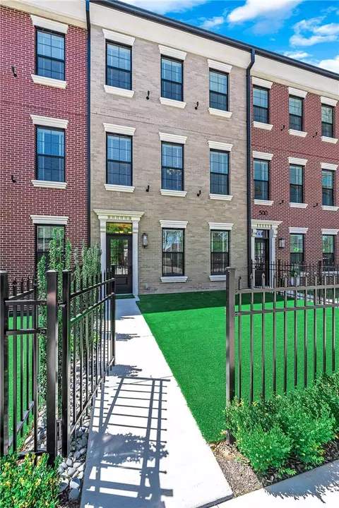 500 SW B St #3, Bentonville, AR 72712
