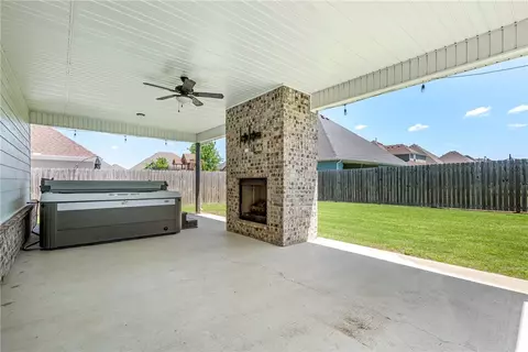 Other - 911 Red Maple St, Centerton, AR 72719 photo 9 of 10