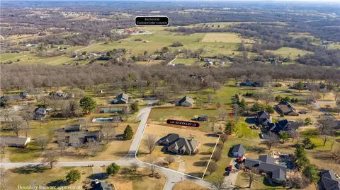 139 Woodcliff Ln, Springdale, AR 72764