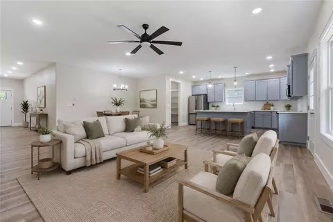 28 Fleetwood Dr, Bella Vista, AR 72714
