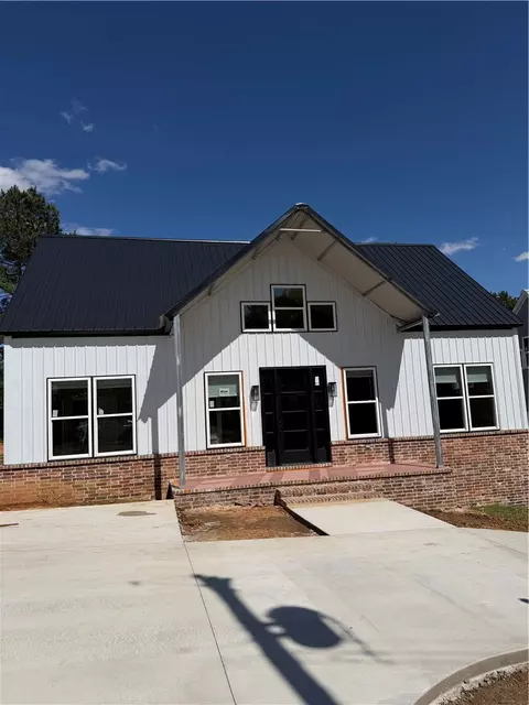 236 SW 4th St, Atkins, AR 72823