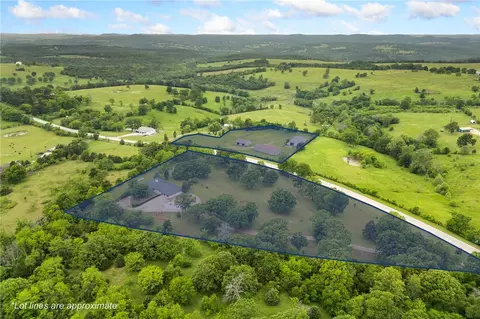 379 E 978 E Hwy 14, Lead Hill, AR 72644