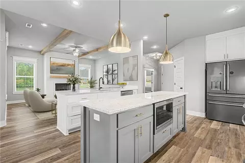 Kitchen - 369 Waterfall Ln, Springdale, AR 72762 photo 1 of 5