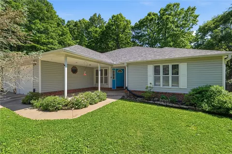 15228 N Cove Creek N Rd, Prairie Grove, AR 72753
