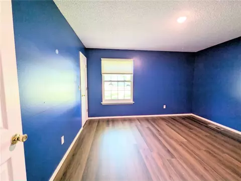 Bedroom - 1861 Shellie Ln, Harrison, AR 72601 photo 1 of 5