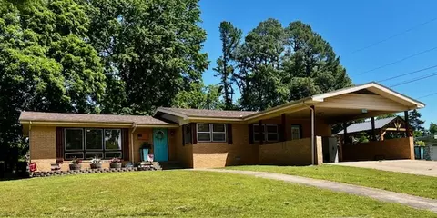 1605 Cherokee Cir, Harrison, AR 72601