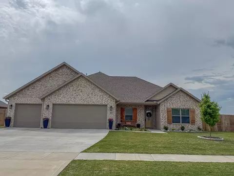 171 N Banner Ave, Farmington, AR 72730