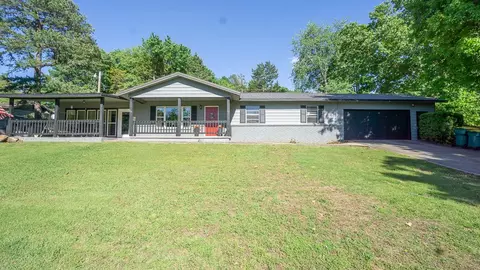 24 Sycamore Ave, West Fork, AR 72774