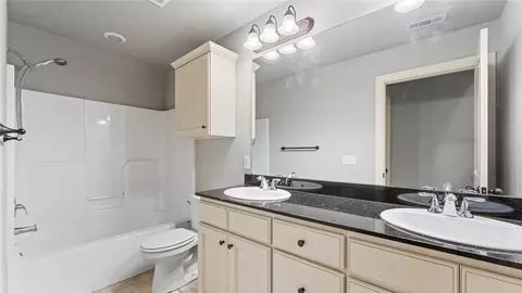 Bath - 420 Timber Ridge St, Centerton, AR 72719 photo 5 of 5