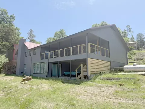 20386 Valley Dr, Rogers, AR 72756