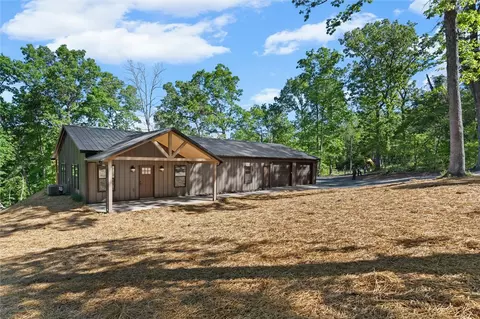 322 Madison 1458, Huntsville, AR 72740