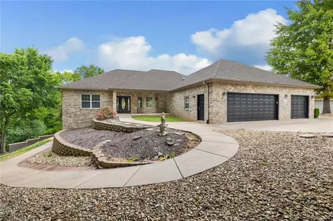 21 Glenwood Pl, Bella Vista, AR 72715