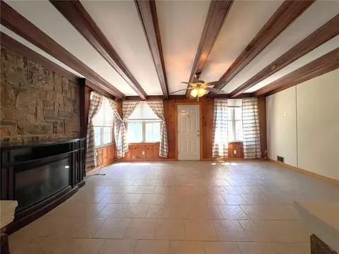 Living - 540 Melrose Ave, Fort Smith, AR 72903 photo 8 of 10