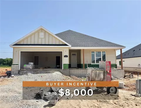2795 Relaxation Ave, Springdale, AR 72764