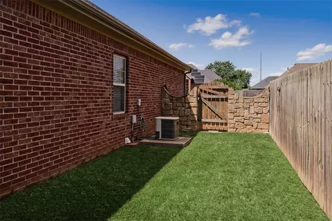 Exterior - 113 Skinner St, Centerton, AR 72719 photo 6 of 6