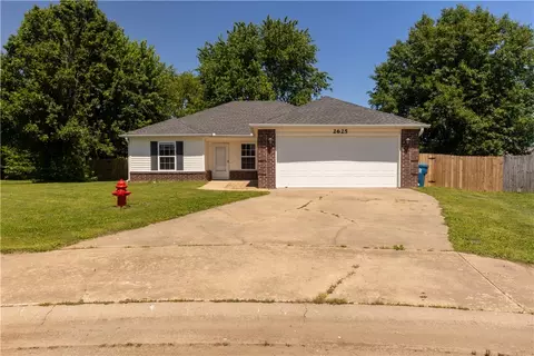 2625 D J Duvall Dr, Pea Ridge, AR 72751