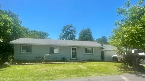 16507 Ivy Ln, Rogers, AR 72756
