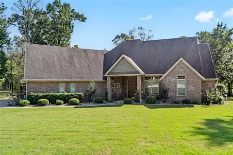 477 NE Duke Hill Rd, Highfill, AR 72713