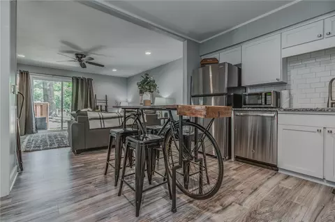 20 Britten Cir, Bella Vista, AR 72715