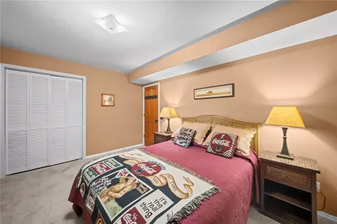 Bedroom - 21289 Maple Dr, Garfield, AR 72732 photo 5 of 7