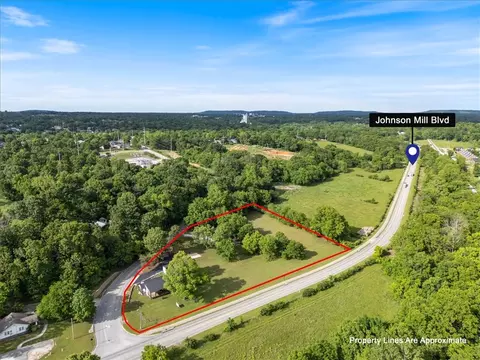 5515 Carley Rd, Springdale, AR 72762