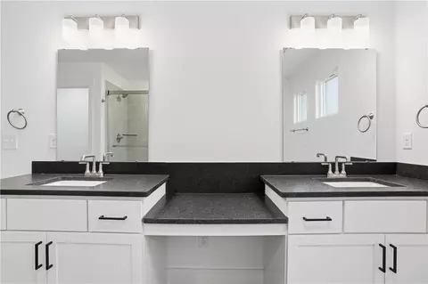 Bath - 2732 Buckside St, Springdale, AR 72762 photo 7 of 10