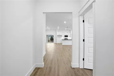 Entry Way - 2732 Buckside St, Springdale, AR 72762 photo 2 of 6
