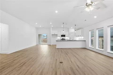 Living - 2732 Buckside St, Springdale, AR 72762 photo 1 of 12