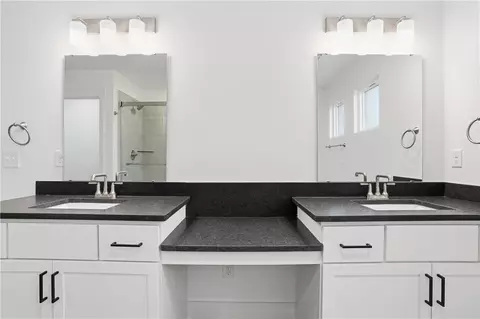 Bath - 2732 Buckside St, Springdale, AR 72762 photo 7 of 10