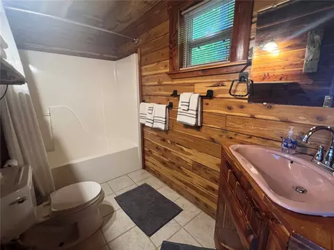 Bath - 116 Nc 8826, Jasper, AR 72641 photo 1 of 2