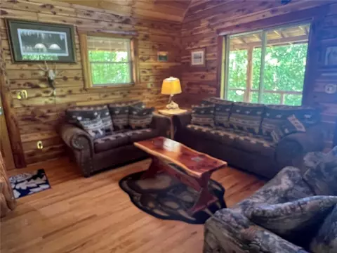 Living - 116 Nc 8826, Jasper, AR 72641 photo 2 of 3