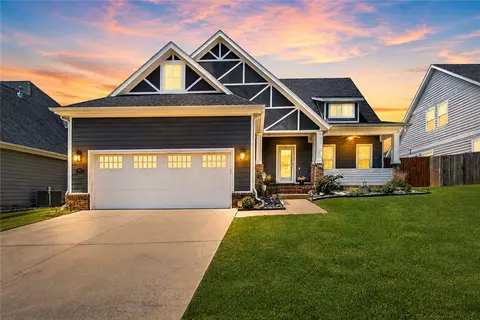805 Hampstead Heath, Cave Springs, AR 72718