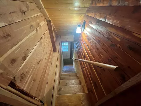 Entry Way - 152 Nc 8826, Jasper, AR 72641 photo 1 of 1