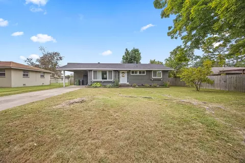 702 E Sumac St, Rogers, AR 72756