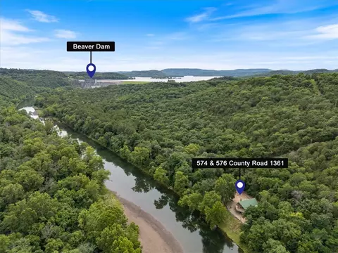 574 576 County Road 1361, Eureka Springs, AR 72631