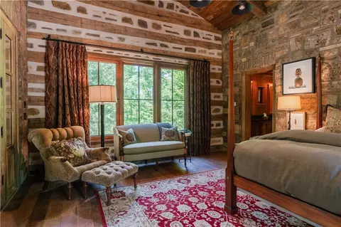 Bedroom - 976 Nc 3010, Jasper, AR 72641 photo 5 of 5