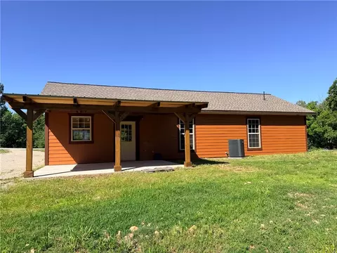 Exterior - 8030 Norvel Dr, Harrison, AR 72601 photo 3 of 5