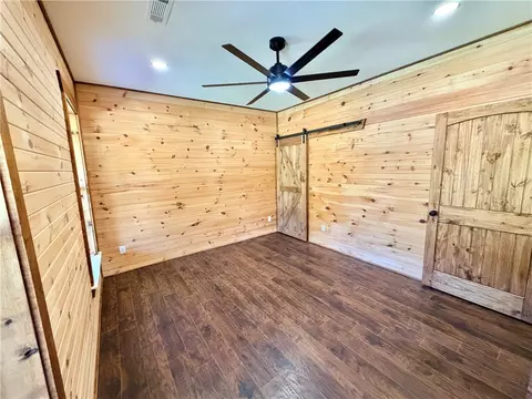 Bedroom - 8030 Norvel Dr, Harrison, AR 72601 photo 1 of 3
